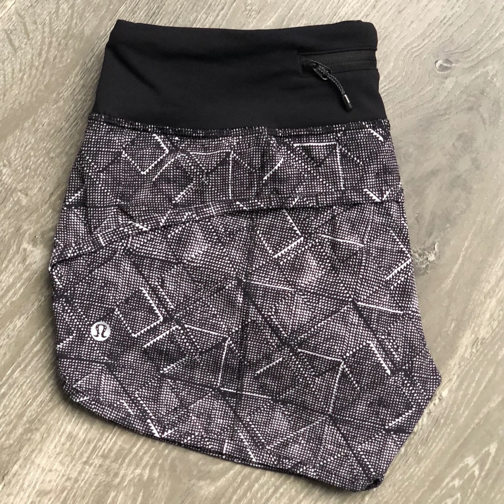 Lululemon Speed Short - Picture 8 of 9
